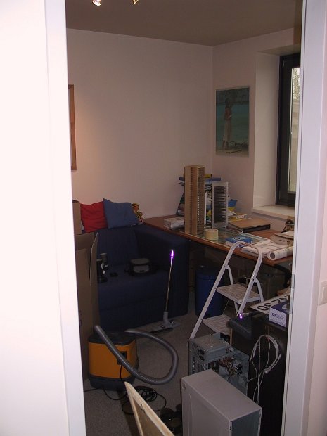 2002 04 14 Büro 01