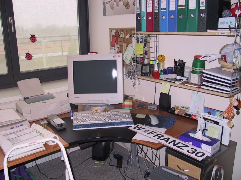 2002 04 14 Büro 05