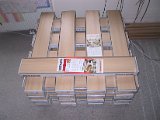 2002 04 11 Laminatfussboden gestapelt 05.JPG
