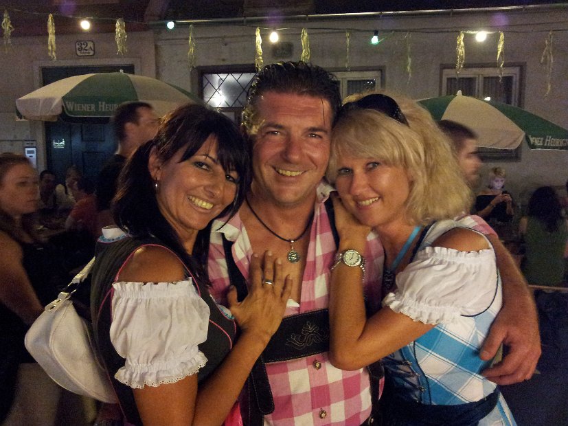2011-08-22 22.15.33