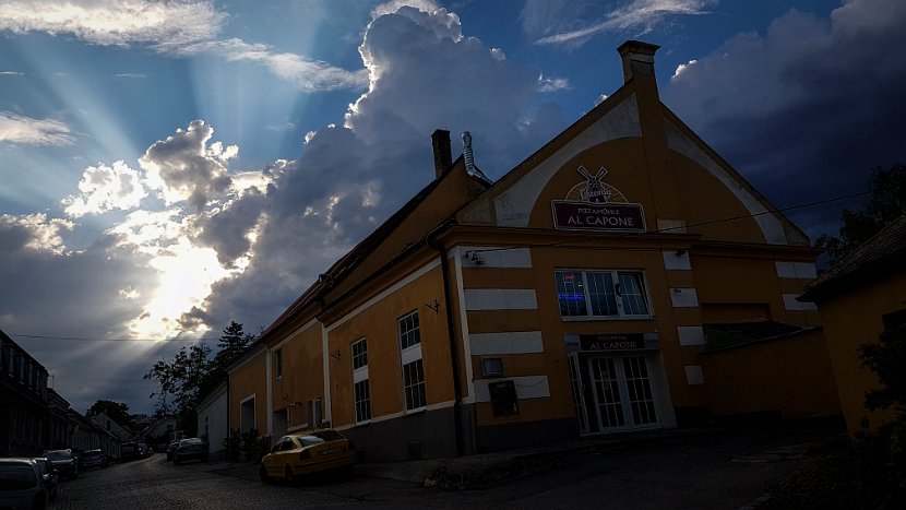 20180621_191336(0)