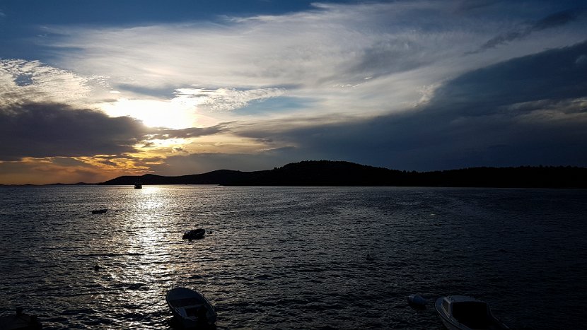 20180708_194919(0)