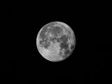 2N7A0171_moon_jpg_small.jpg
