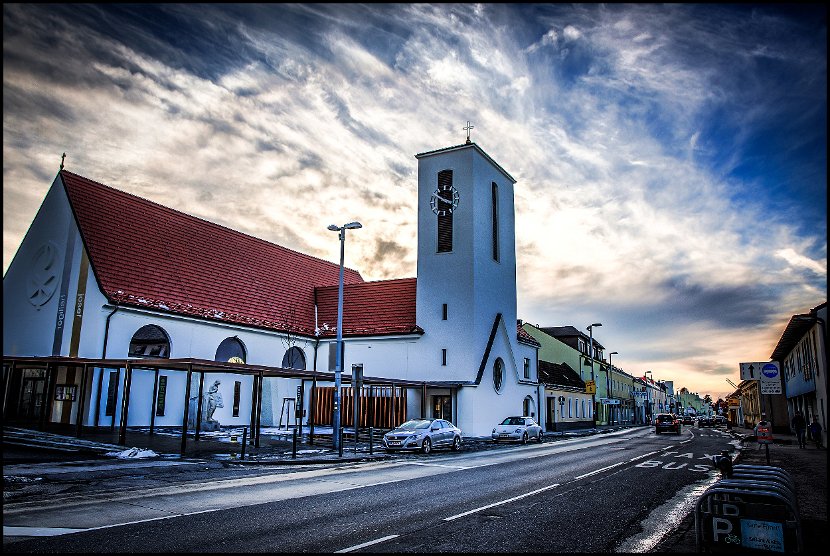 IMGL1191_2_3 v1_hdr_small